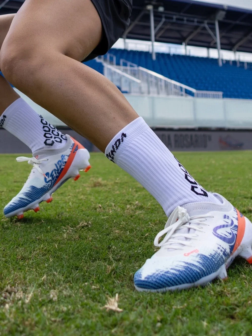 Senda Rosario Elite Soccer Cleats